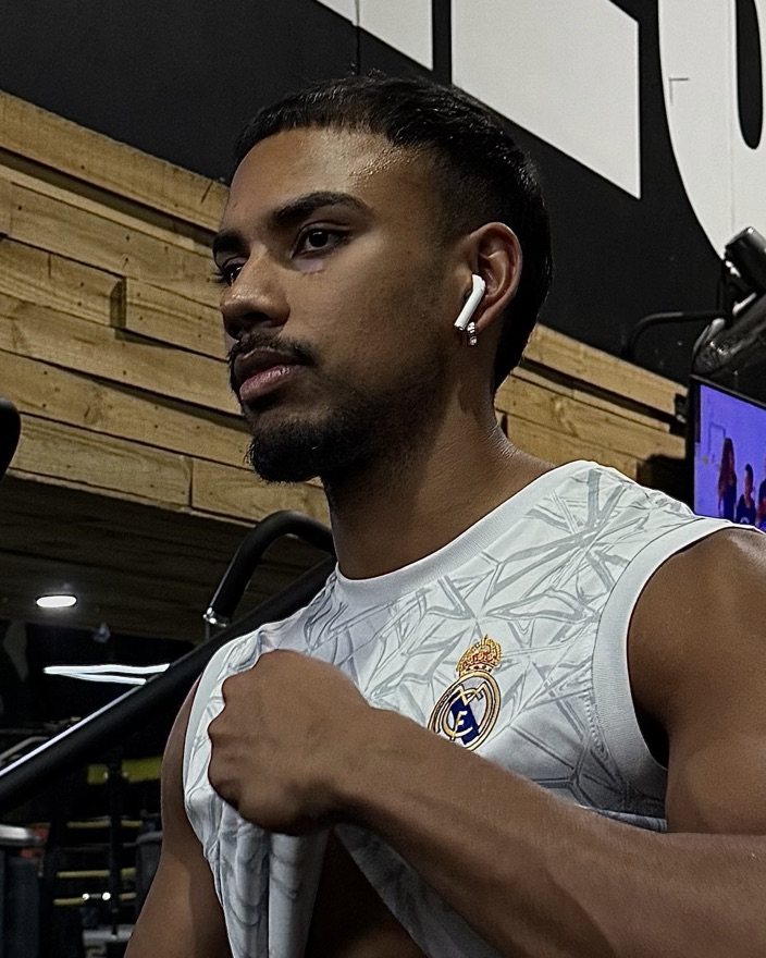 Hesh Wanigasundara in the gym